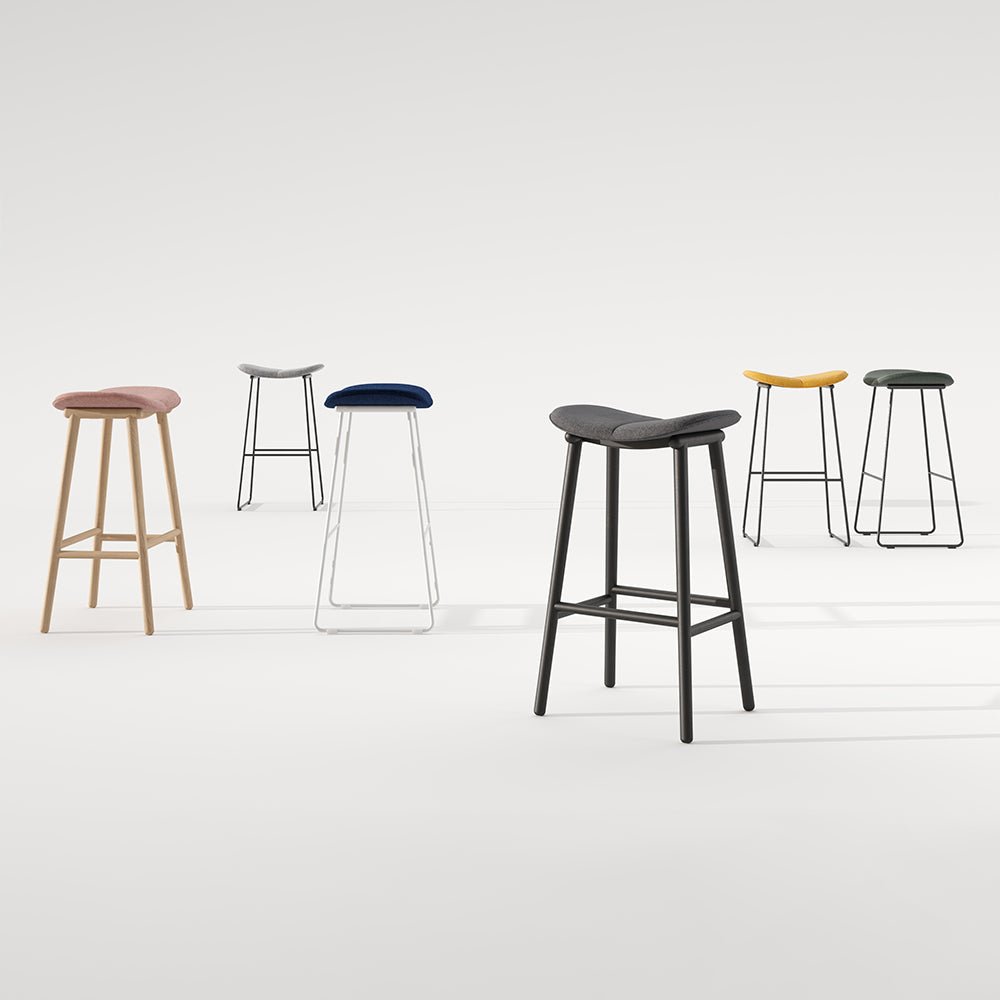 Curved Counter Stool - Ergonomic Seat for Bar & Kitchen Islands