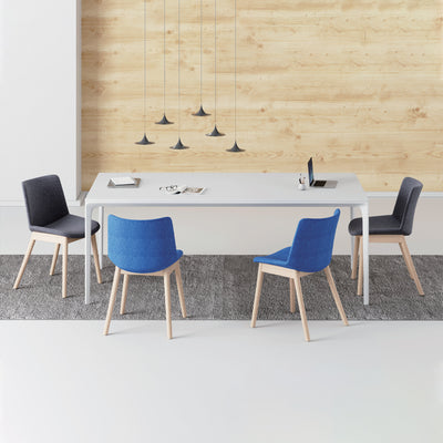 Collaboration Lounge Chair - Comfortable Seating for Office Breakout Zones